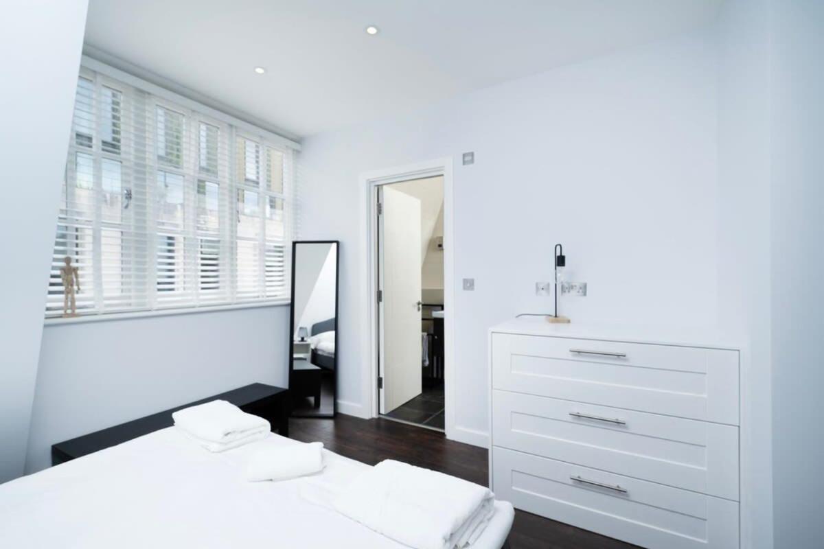 Appartement Stylish 3br Flat In The Heart Of Soho Londen
